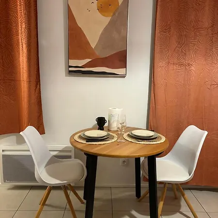 Le Marguerite & Le Melange Savant Ruão