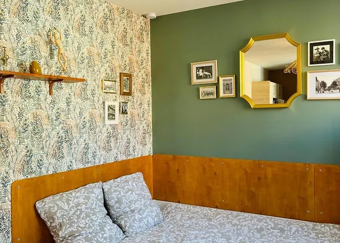 Le Marguerite & Le Melange Savant Apartment *