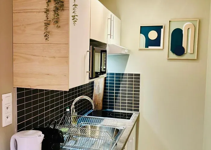 Le Marguerite & Le Melange Savant Apartment *