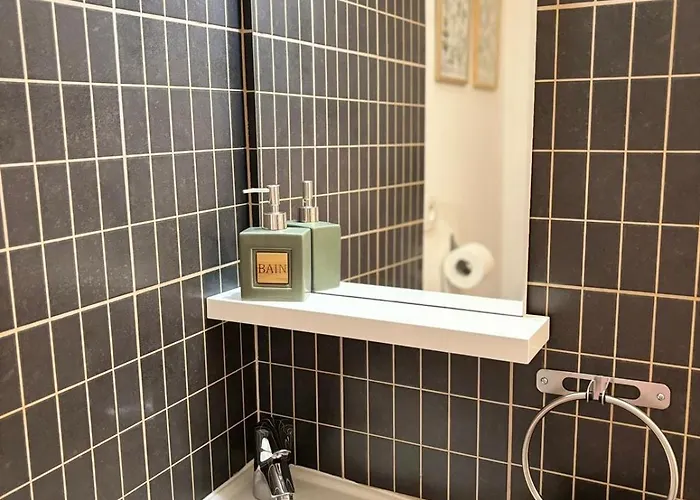 Le Marguerite & Le Melange Savant Apartment