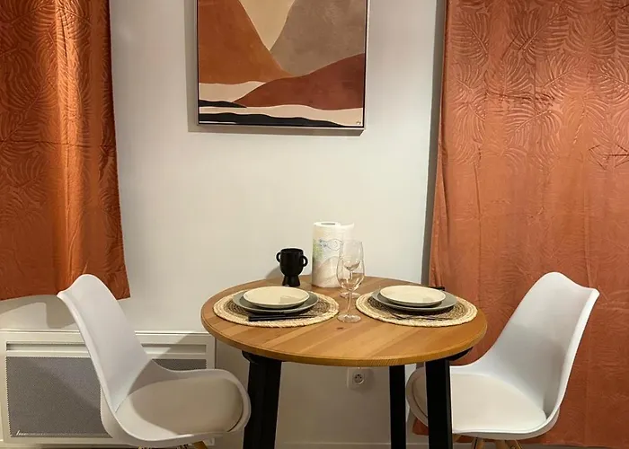 Le Marguerite & Le Melange Savant Rouen