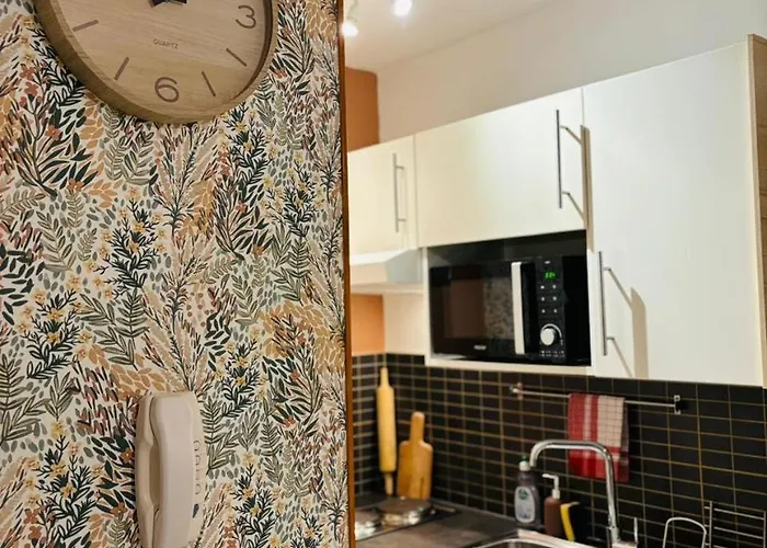 Le Marguerite & Le Melange Savant Apartment *